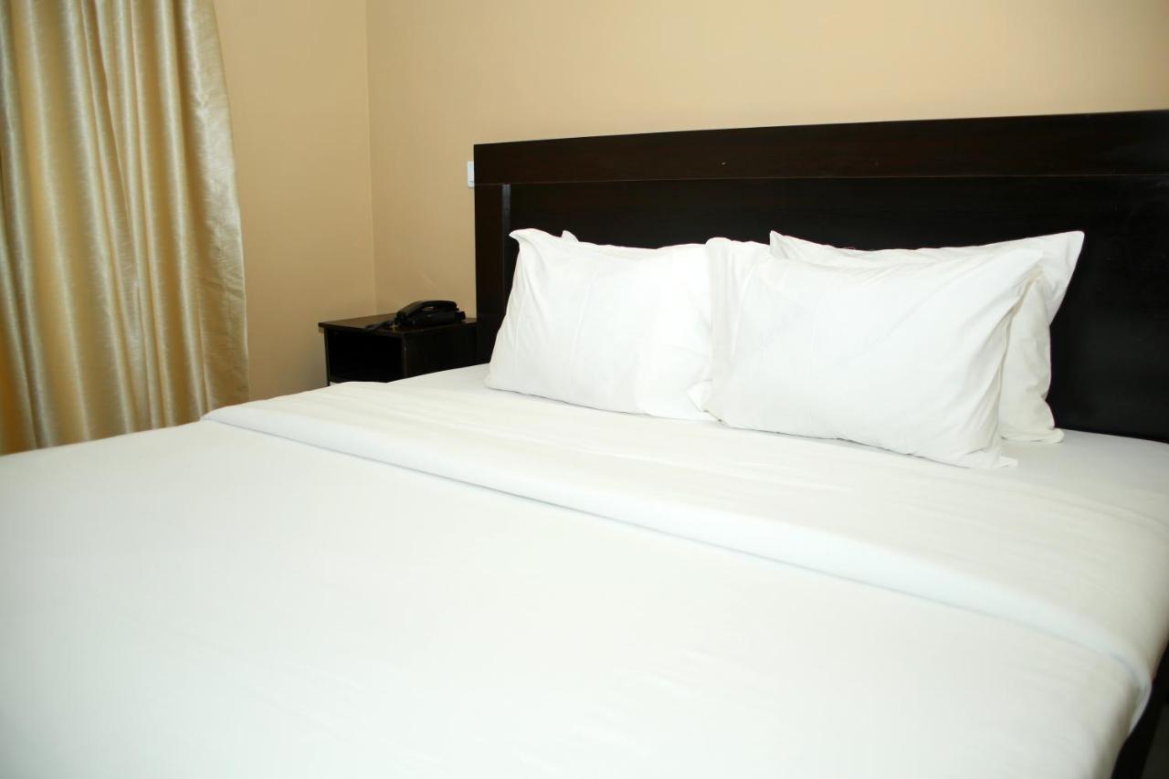 Hotel Capitol Ikeja Eksteriør billede