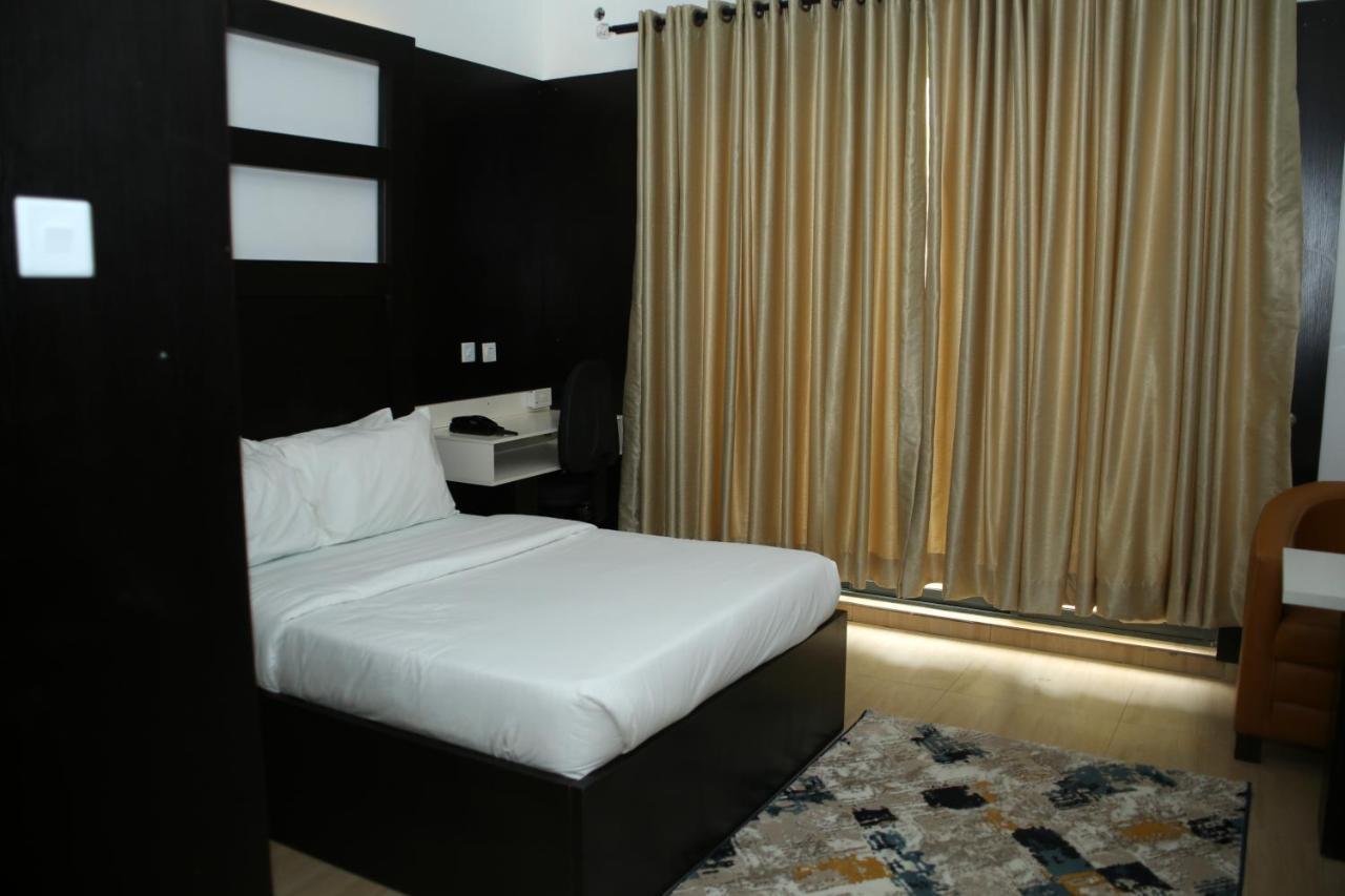 Hotel Capitol Ikeja Eksteriør billede