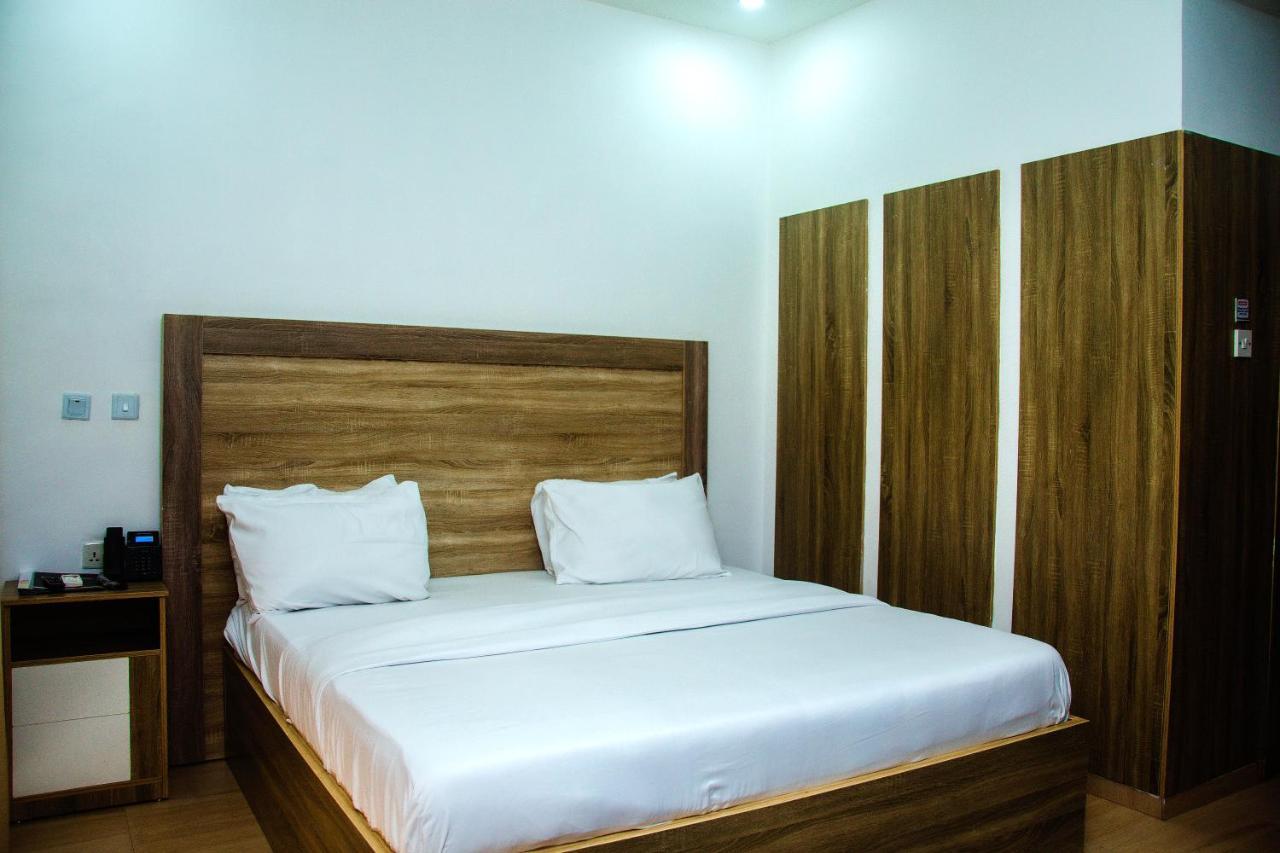Hotel Capitol Ikeja Eksteriør billede