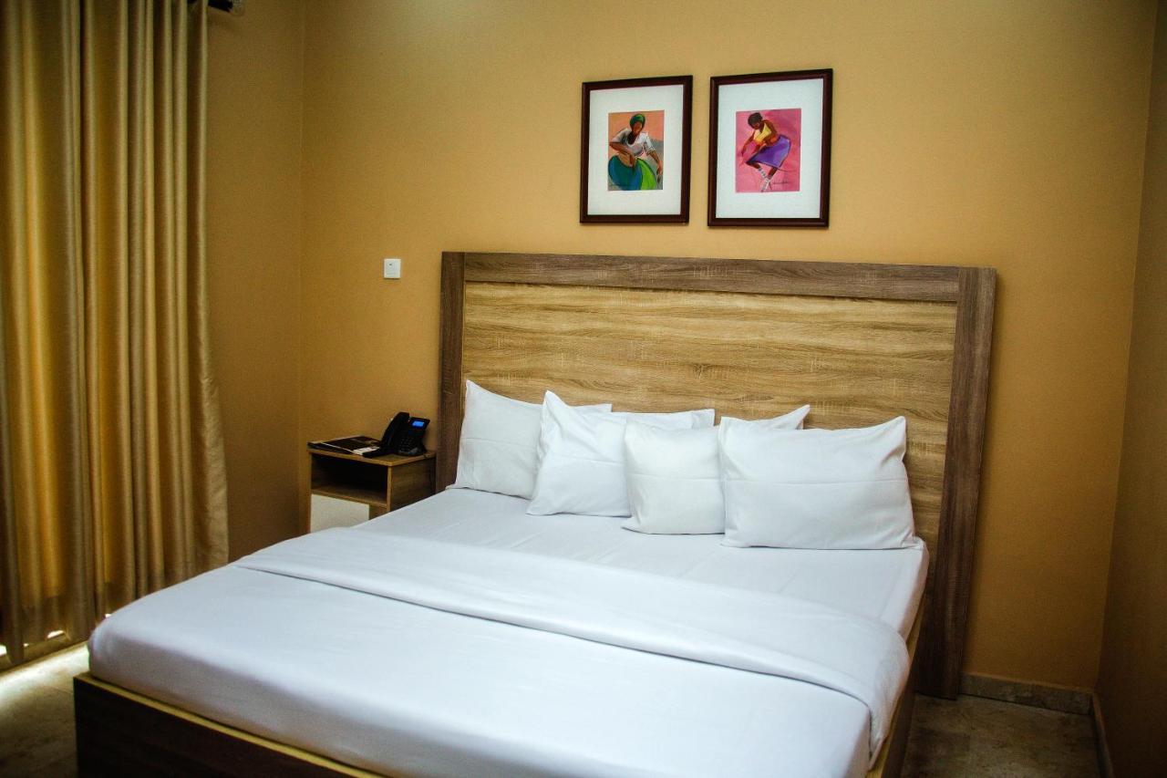 Hotel Capitol Ikeja Eksteriør billede
