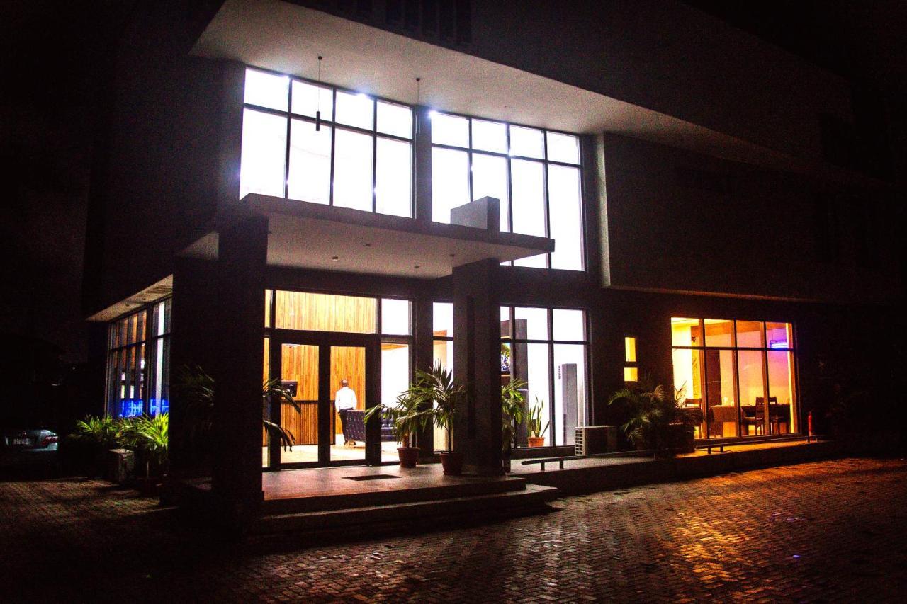 Hotel Capitol Ikeja Eksteriør billede