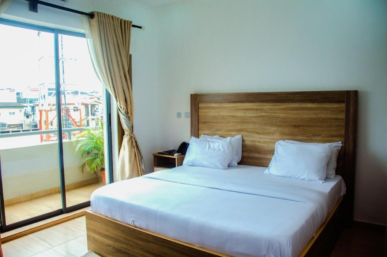 Hotel Capitol Ikeja Eksteriør billede